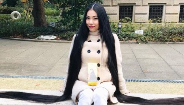 Tak Potong Rambut 15 Tahun, Perempuan Ini Sebut Dirinya Rapunzel Jepang