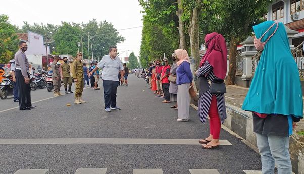 Berita Jateng: Pemkab Banjarnegara Akan Selenggarakan Car Free Day Lagi, Bagaimana dengan Pedagangnya?