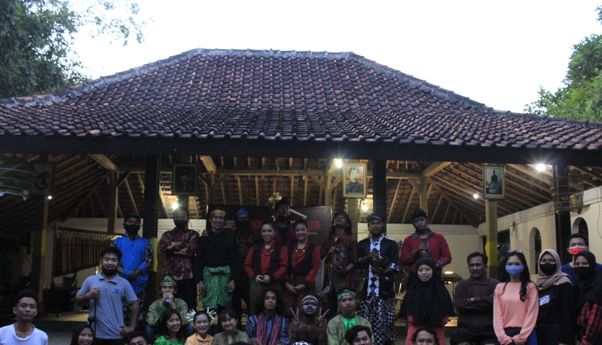 Forum Yogya Rumah Kita Bahas Otonomi Khusus Papua Melalui Webinar