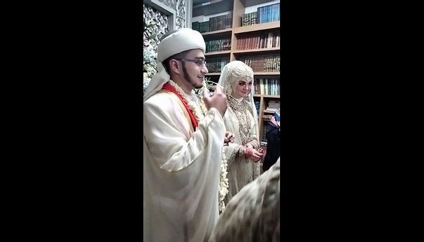 Terbaru: Putri dan Menantu Habib Rizieq 'Mlipir' dari Panggilan Polisi