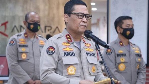 Densus 88 Endus Dugaan Keterlibatan Munarman dengan Teroris JAD