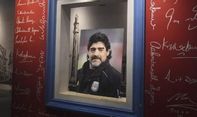 Berita Hari ini: Polisi dan Suporter Argentina Bentrok di Pemakaman Diego Maradona