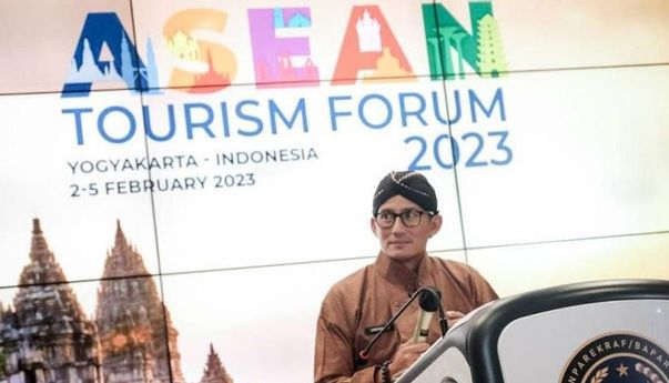 Bahagianya Sandiga Uno Kunjungan Wisman Capai 150 Persen dari Target
