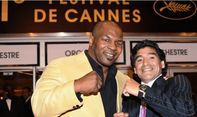 Diego Maradona Meninggal, Mike Tyson Kenang Momen Manis Juara Bersama