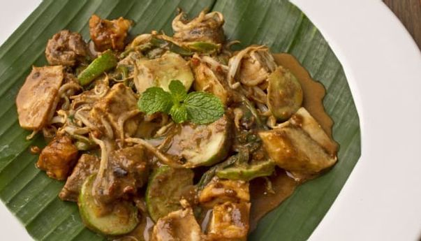 Resep Mudah Membuat Rujak Cingur Khas Jawa Timur