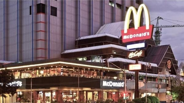 Kisah Berdirinya McDonald’s  Pertama Indonesia di Sarinah, hingga Akhirnya Tutup Selamanya