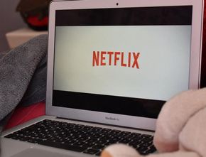 Di Amerika Latin, Uji Coba Berbagi Sandi dalam Satu Akun di Netflix Justru Bingungkan Para Pengguna