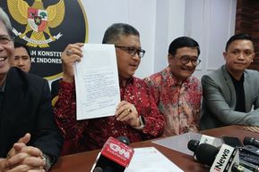 Megawati Kirim Amicus Curiae Sengketa Pilpres ke ke MK, Tulisan Tangan dengan Tinta Merah