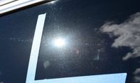 Tips agar Kaca Mobil Tidak Gampang Jamuran ketika Musim Hujan Tiba