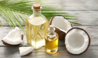 Mitos Atau Fakta Jika Minyak Kelapa Dapat Hilangkan Stretch Mark?