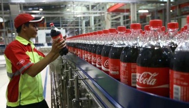 Mengejutkan! 2.200 Karyawan Coca-Cola Akan Di-PHK