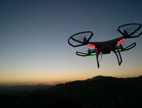 Ramai Kabar Pesantren dan Rumah Kyai di Madura Disemprotkan Cairan Mematikan Lewat Drone, Cek Faktanya