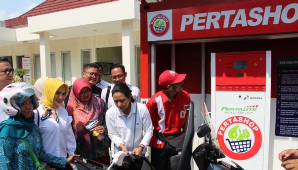 Tingkatkan Pelayanan sampai Masyarakat Pedesaan, Pertamina Luncurkan Pertashop