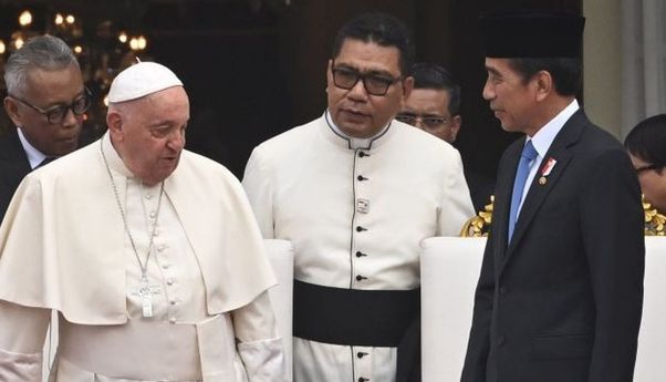 Di Depan Paus Fransiskus, Jokowi Apresiasi Vatikan Terus Serukan Perdamaian di Palestina