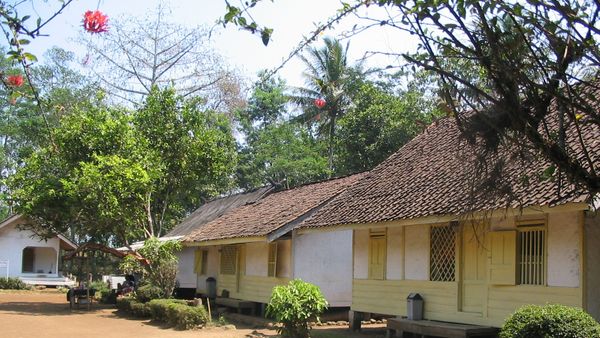 Masih Ada dan Terjaga, Ini Kampung Adat Sunda yang Sukses Merawat Warisan Leluhur Hingga Kini