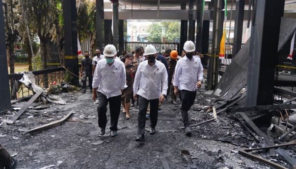 Terbaru: Sudah Gelar Perkara, tapi Kok Belum Ada Tersangka Pembakaran Kejagung?
