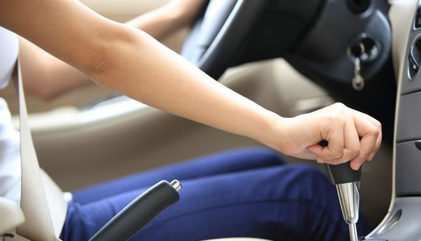Masih Saja Bingung Pilih Matic atau Manual Untuk Keluarga, Ini Dia Kelebihan dan Kekurangannya