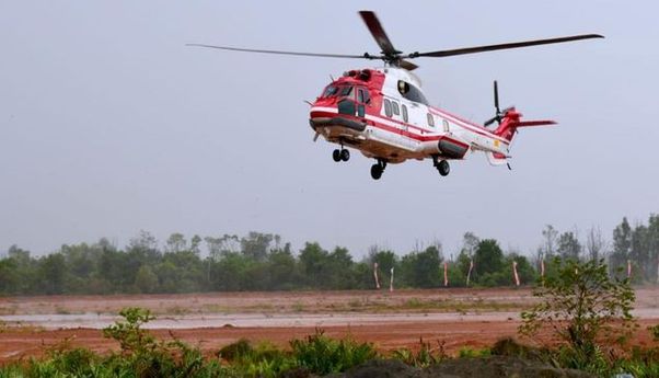 Helikopter Jokowi Rusak Pohon Hingga Warga Alami Luka-Luka