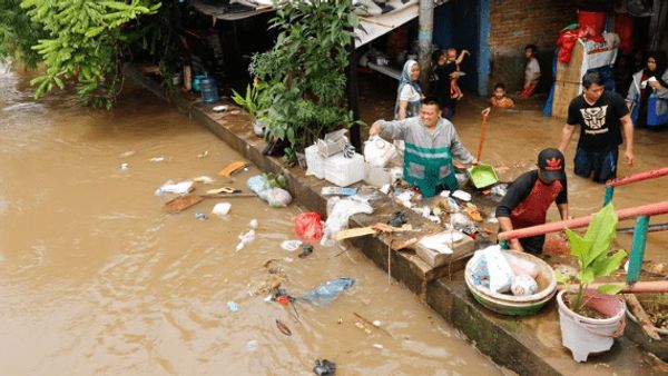 9.890 Warga Mengungsi Akibat Banjir Jakarta, Pemprov DKI Siap Pasang Badan