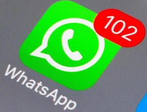 Ini Penyebab Rentetan Chat Whatsapp Langsung Masuk Ketika Buka Aplikasinya