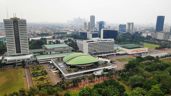 DPR Minta Aturan Penyediaan Alat Kontrasepsi Bagi Remaja Ditinjau Ulang: Bisa Jadi Boomerang