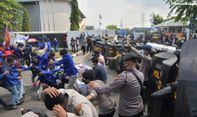 Rektor UGM: Mahasiswa Sebaiknya Tak Turun ke Jalan dalam Menyampaikan Pendapatnya