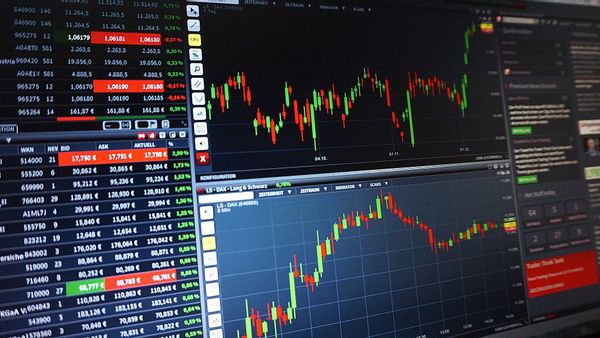 Pernah Gunakan Semen Merah Putih? Itu Milik Konglomerat Martua Sitorus dan Mau IPO Incar Dana Rp2,16 T