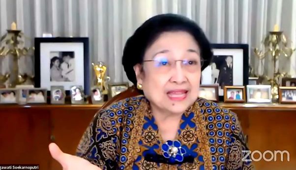 Keluhan Megawati, Kain Bali Kerja Sama dengan Dior 'Cuma' Dibanderol Rp120 Ribu