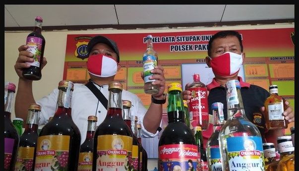Berita Jogja Terkini: Nenek Penjual Miras di Pakem Ditangkap Polisi