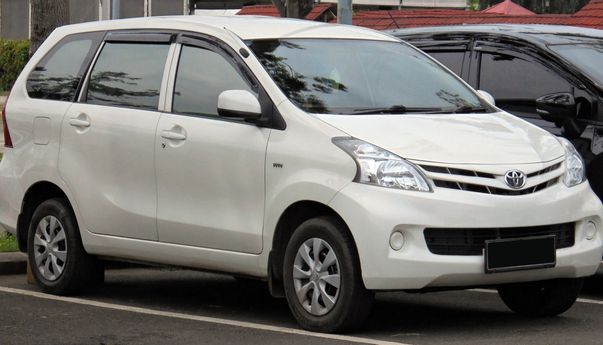 Kenali Jenis dan Harga Oli Transmisi Matic Mobil Kesayangan Anda