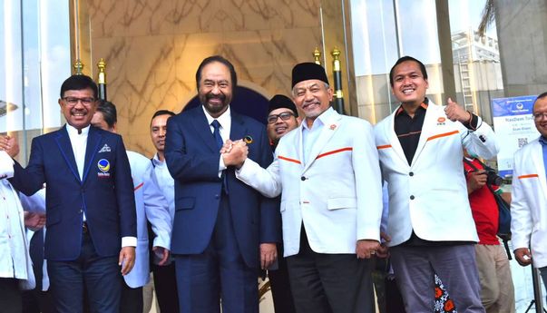 Usai Salat Jumat, Rombongan Elite PKS Bertamu ke Markas NasDem