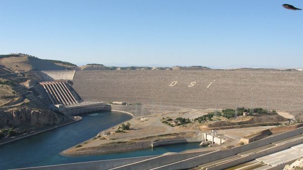 Mengenal Ataturk Dam Turki, Bendungan Terbesar di Dunia