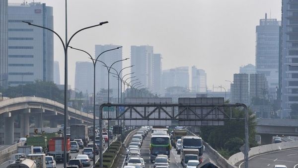 Rencana Pembatasan Usia Kendaraan di Ibu Kota, Saham Otomotif Kompak Amblas