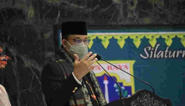 Mustofa Nahrawardaya Soal Janji Anies Pakai JIS untuk Majlis Taklim: Memang Nakal