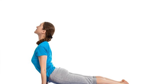 Kuasai Gerakan yoga dasar agar mendapat hasil maksimal sebagai pemula