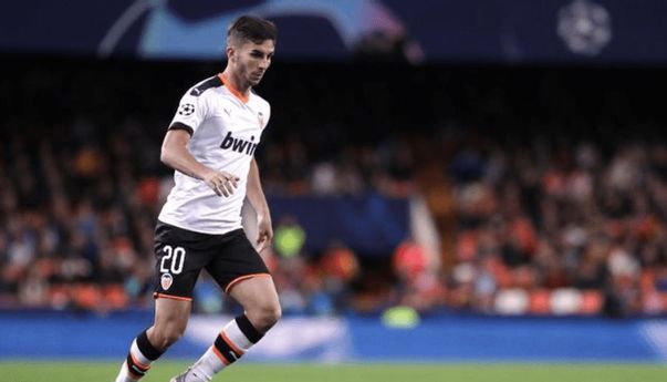 Ferran Torres Akhirnya Resmi Gabung Manchester City