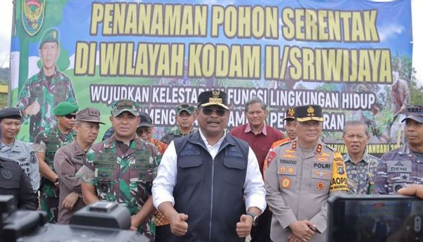 Pj Gubernur Babel Sebut Lahan Kritis Akibat Tambang Ilegal Mencapai 167.065 Hektare