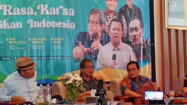 Rocky Gerung Tak Ambil Pusing Dipolisikan atas Dugaan Hina Jokowi: Tunggu Saja Proses Hukumnya, Gampang Lho