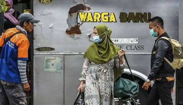 Tinggal di Jakarta Lebih dari Setahun, Pendatang Wajib Pindah KTP