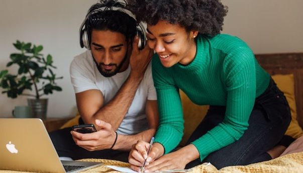 Pastikan 5 Hal Ini Sudah Perlu Dibahas Bersama Pasangan Sebelum Memutuskan Menikah