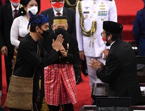 Jokowi Katanya Tak Soal Dihina Cocok Bawa Madu, Faldo: Presiden Lebih Takut Tak Bisa Selesaikan Pekerjaan