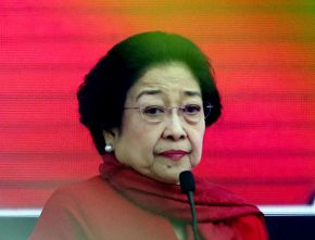 Megawati Soekarnoputri Bareng PDIP Bakal Demo Masak Tanpa Minyak Goreng, Hasto: “Ibu Mega yang Buka Demo”