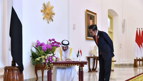 Bertemu Putra Mahkota Abu Dhabi, Apa yang Dibahas Jokowi?