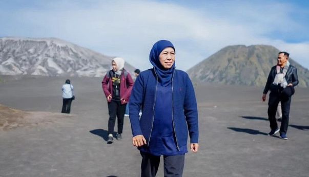 Khofifah Batal Lepas Jabatan Gubuernur Jatim, Lanjut hingga Tahun Depan