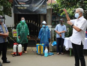 Ganjar Ditolak Saat Mau Makan di Semarang: Mboten Saget, kalau Kersa Take Sway Saja