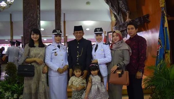 Dua Istri Wakil Bupati Blitar Dilantik Jadi Kades, Begini Ceritanya