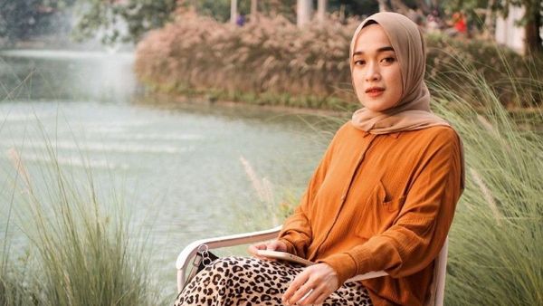 Ririe Fairus Jadi Rebutan Kaum Adam, Dapat DM dari Netizen: Gaji UMR Jakarta Mau Gak ya?
