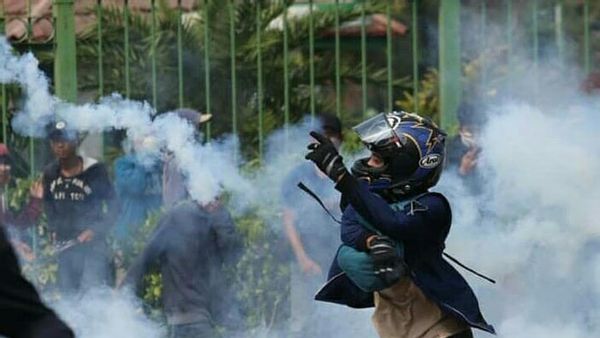 Aksesoris Sultan yang Ikutan Demo UU Ciptaker Ini Bikin Bikers Mupeng