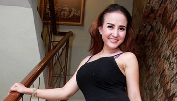 Germo Prostitusi Online Anak: Cynthiara Alona Cuma Divonis 10 Bulan, Acuhkan UU Perlindungan Anak