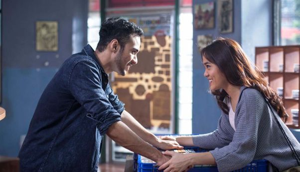 Sinopsis Galih dan Ratna, Film Indonesia yang Wajib Ditonton